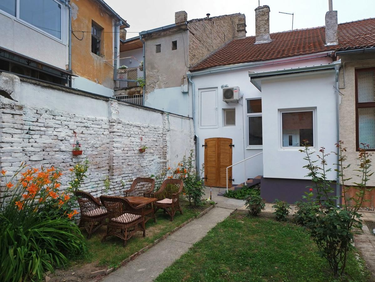 Oaza Centar Apartment Novi Sad Bagian luar foto